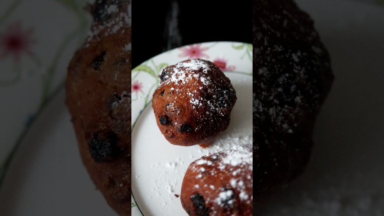 Oliebollen with raisins | Introduction to Dutch food