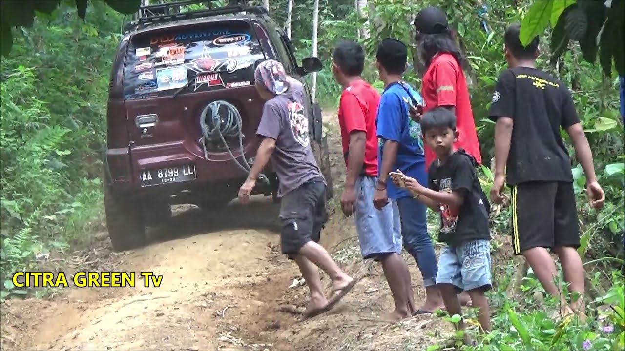 APA JADINYA DAIHATSU TARUNA NJALUR GAS POL BAMPER LEPAS NGGAK MASALAH offroad 4X2vs4X4 | BUKIT SEMAR
