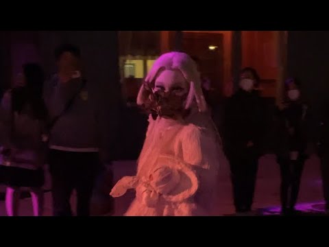 【USJ ホラーナイト】白髪美子さんこと白髪アイドルゾンビさんのラタタダンス【華麗】