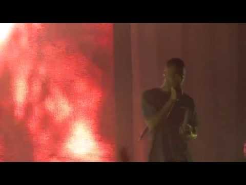 Frank Ocean - Thinkin' 'Bout You (Live in Paris)