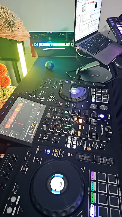 Maxwell - Ascension (Don't Ever Wonder) 🎶 The Smoothest Dj in the World 🌎