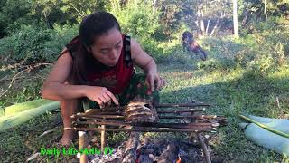 Daily Life Skills : Survival Cooking - Skills Cooking Fish For Food , Fish Eating Delicious
