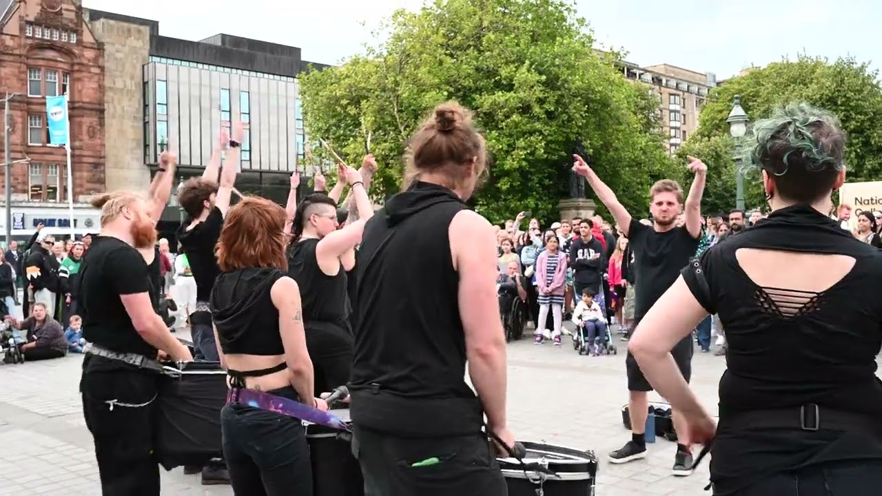 Harbingers Drum Crew Busk - Edinburgh Fringe 2023