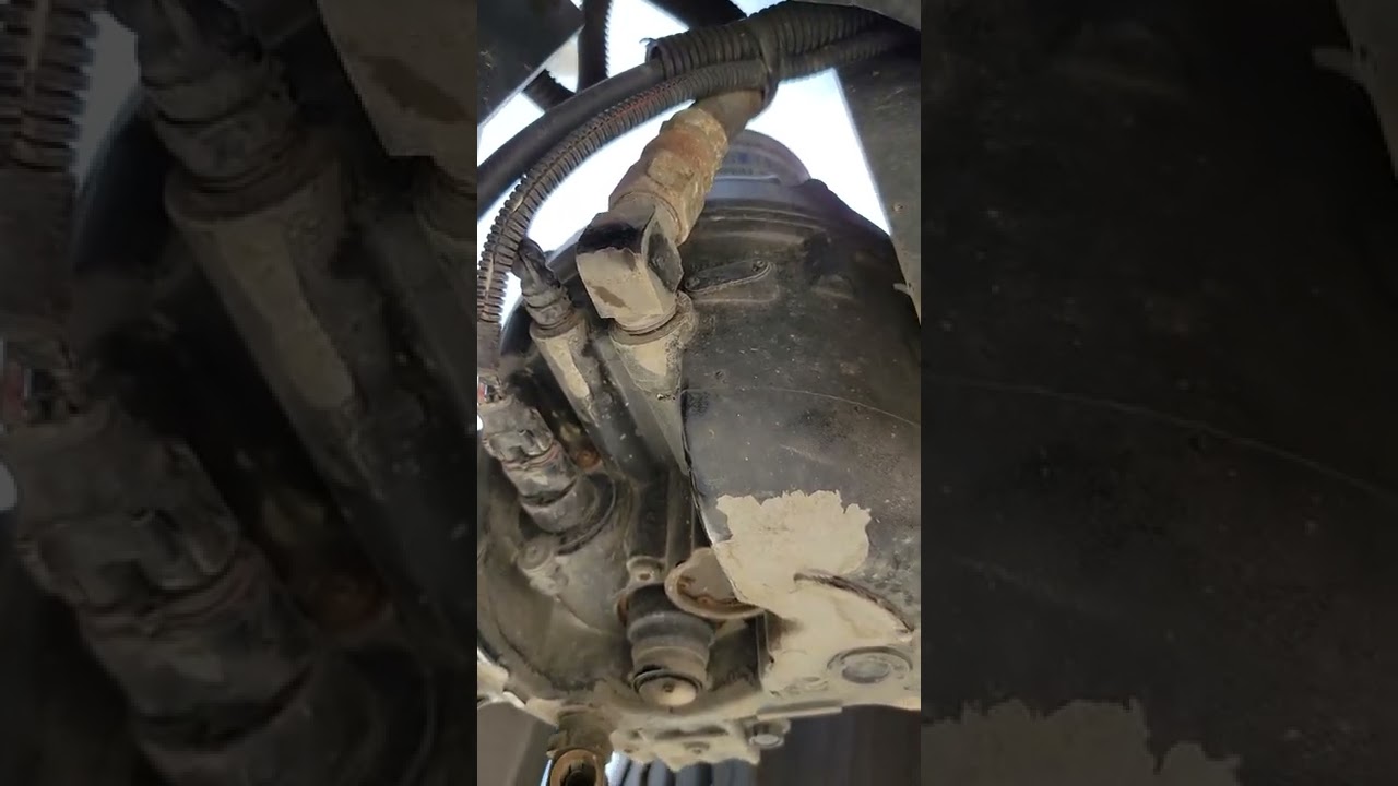 Running air directly to the air dryer. (Freightliner)