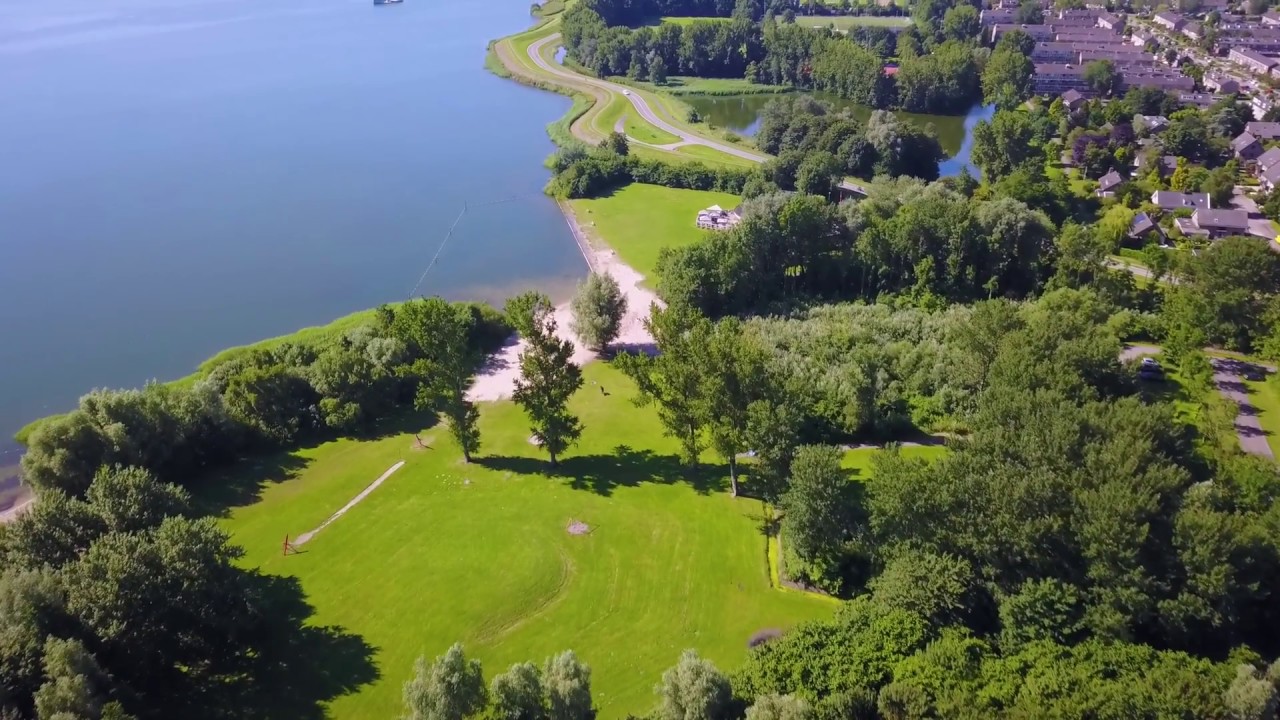 Dronebeelden Hemmeland Monnickendam