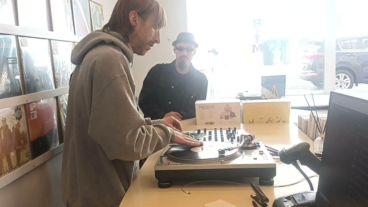 The unexpected battle of scratching in "RITM store" St. Petersburg. 06.07.2024.