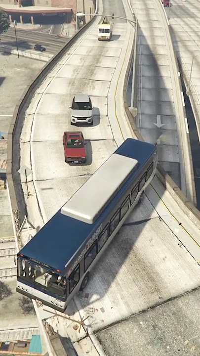 Freeway Bus Trick In GTA V 😱 #shorts #gta #gtav