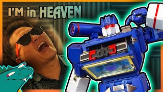 I'm in HEAVEN  NOT Transformers G1 Soundwave [Acoustic Wave Review]