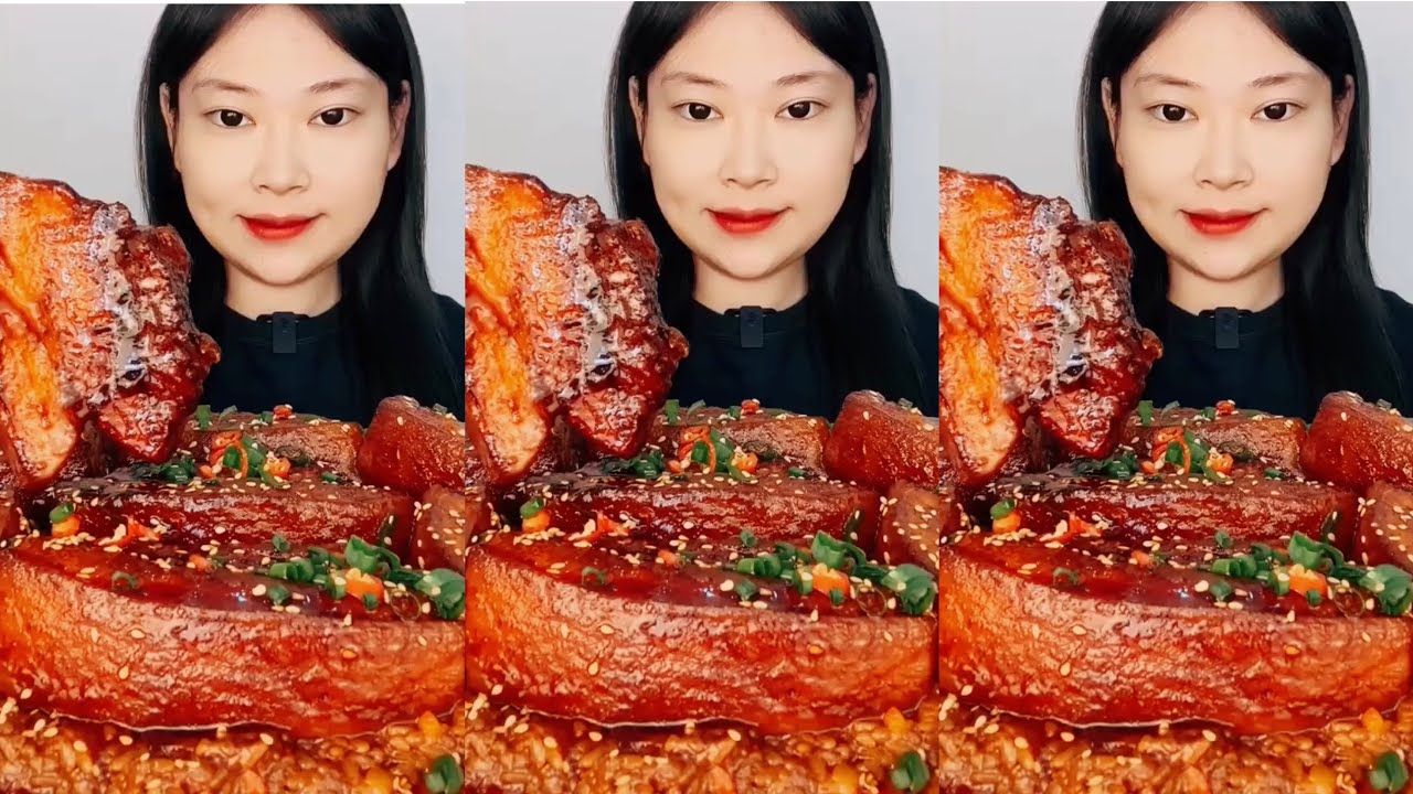 Sweet and spicy grilled pork with delicious chili sauce steamed rice