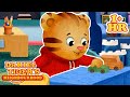 Daniel S First Time At School Learning For Kids Daniel Tiger