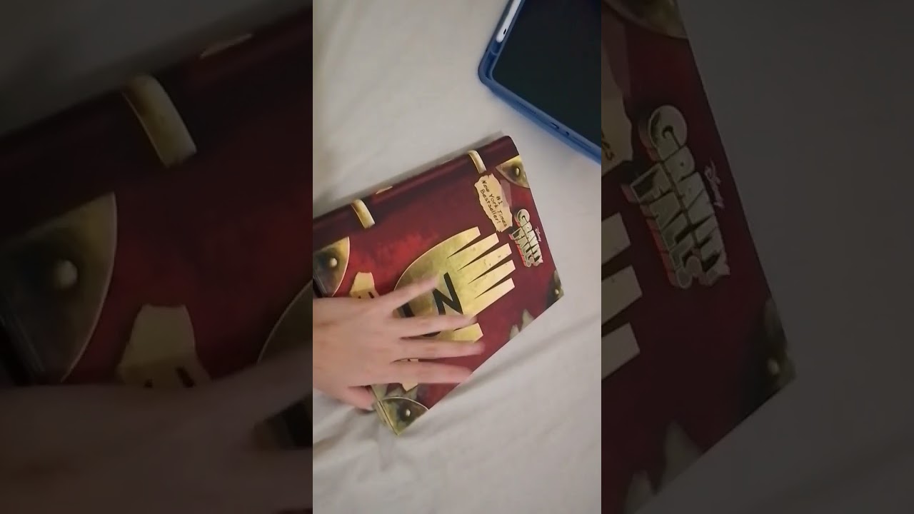 I stole Ford's journal :3 