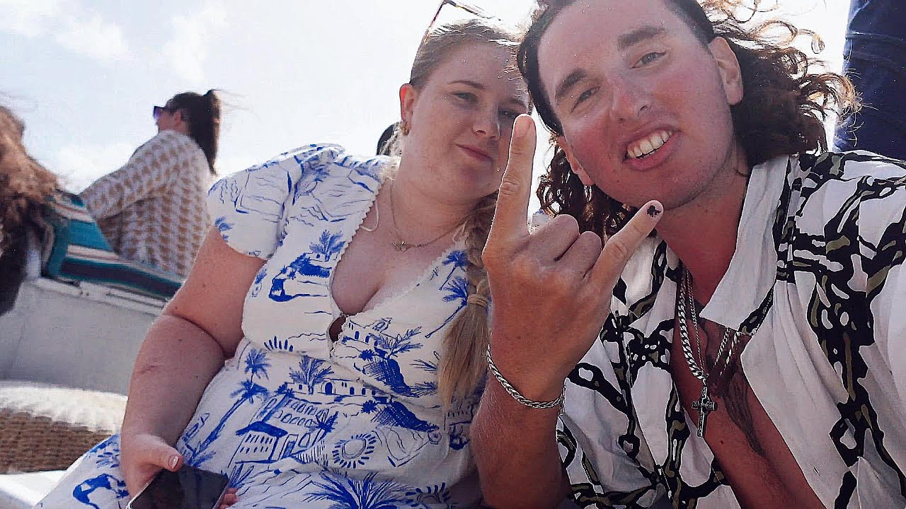 Gnarly Sunburn At Rottnest Island!- Christmas Party On A Boat