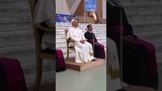 Papa Leone sta cantando. #trending #viral #fyp #italy #gesu #shortvideo