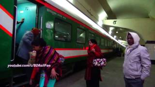 Hd Down Sundarban Express Trainkhulna To Dhakaof Bangladesh Railway