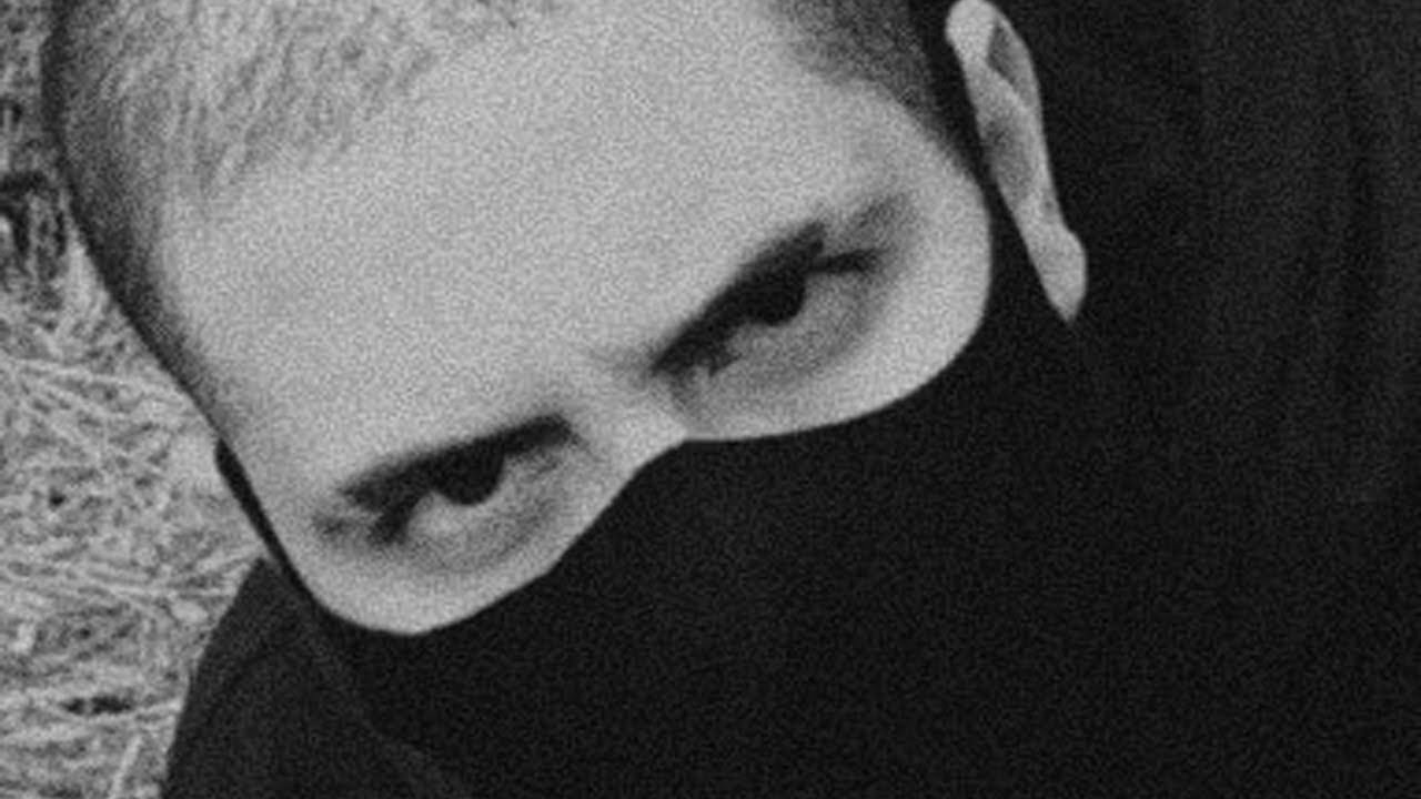 CHXEU - VULCÃO feat. VIRAMUNE [PROD. VERSAL]