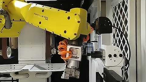 Automatic Industrial Aluminum Die Casting Parts Robot Grinding And Polishing Buffing Machine  1