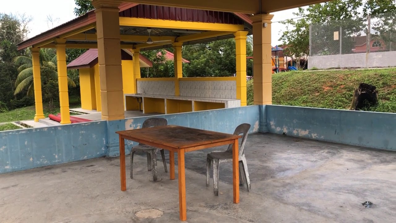 COMMUNITY SPACE HISTORY 
