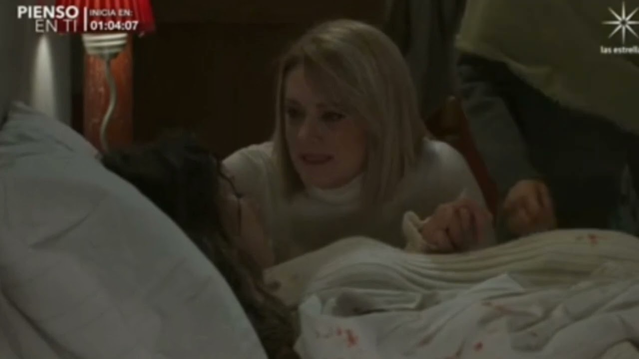 Elsa dar a luz a una niña linda 