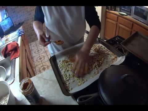 cat lovers club instagram Pumpkin Seeds are so easy to make at home! Try it!