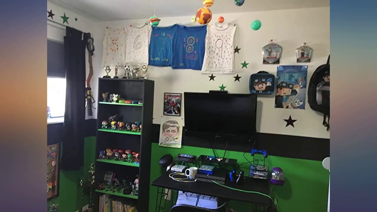 Atlantic Gaming Original Gaming Desk - 32 inch TV Stand, Charging Station, review