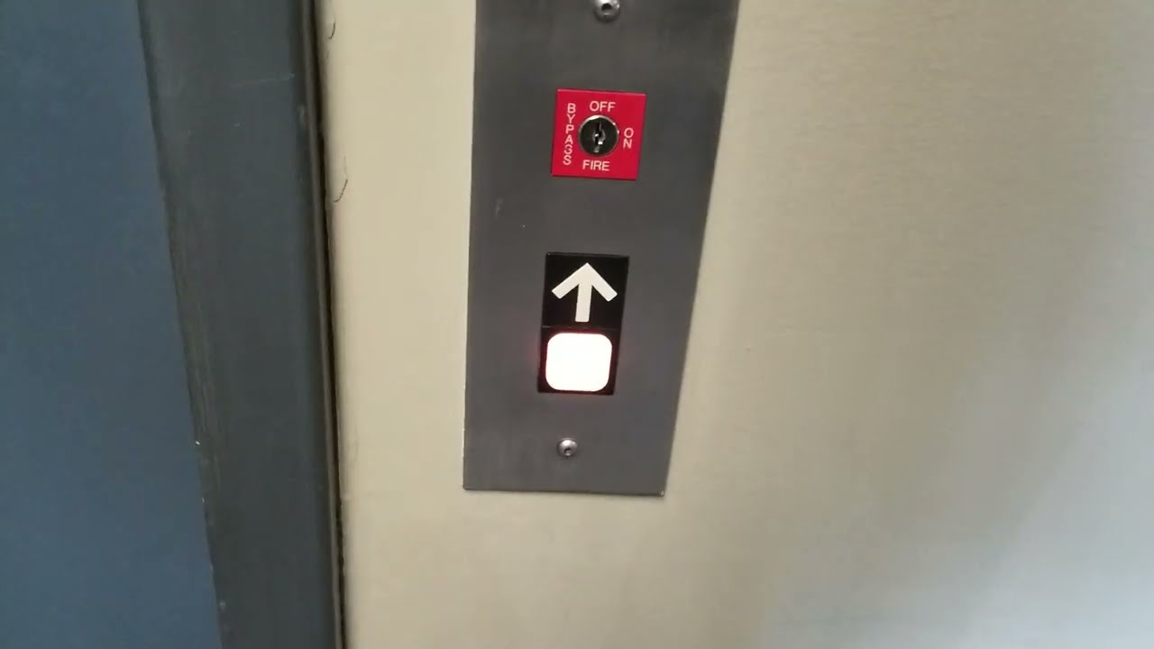 1991 Dover Impulse Hydraulic Elevator @ 21600 Highway 99, Edmonds WA