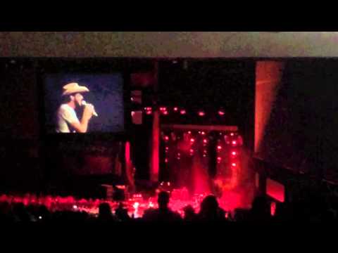 Justin Moore and Thomas Rhett "Small Town Throwdown" in Hartford, CT 8/30/14