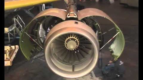 OPENING AND CLOSING OF ENGINE COWL DOORS PART 4