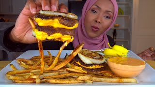 ASMR * In n Out Viral FLYING DUTCHMAN Burger * اكل فلاينغ دتش مان برقر