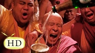 Эйс Вентура 2 — Уход Эйса Вентуры из монастыря - эпизоды, цитаты из к/ф (2/15) Эйс Вентура 2 — Уход Эйса Вентуры из монастыря - эпизоды, цитаты из к/ф (2/15)