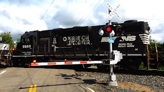 2 Big Fast CSX Trains Meet! 6 Engines On NS Train w GP38-2 OLS Engine! CSX Tank Train + More Trains!
