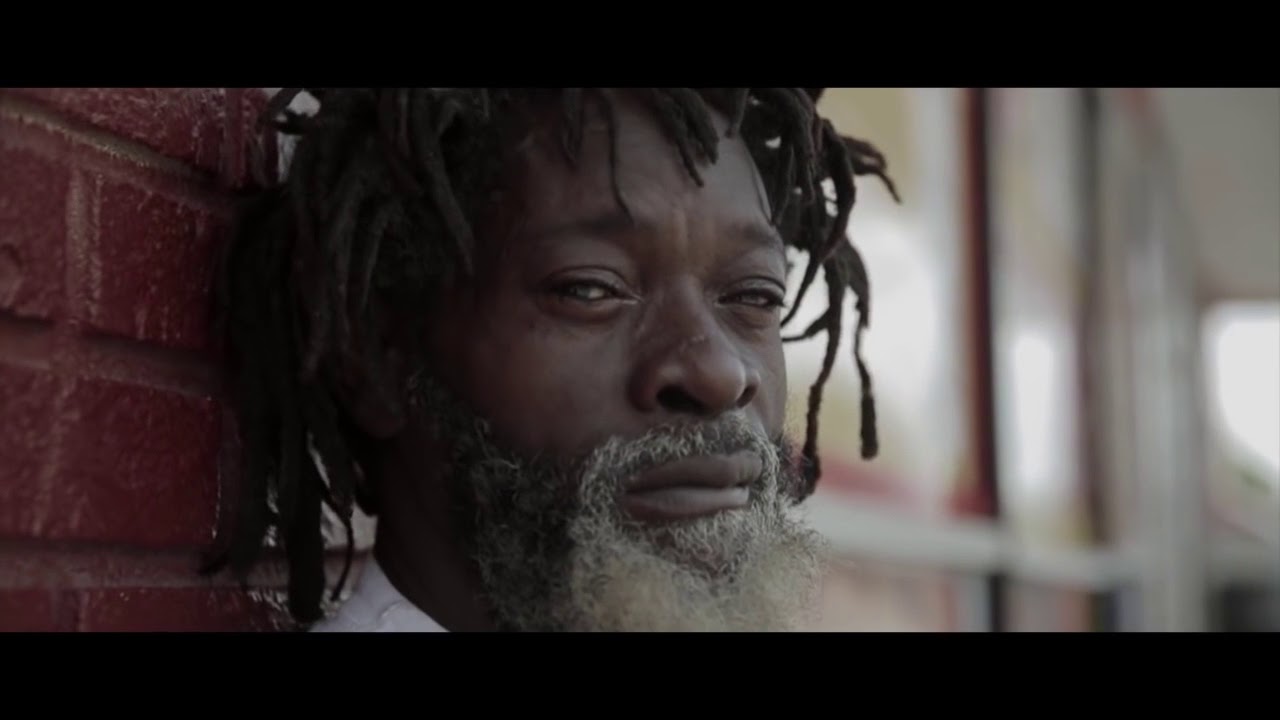 Plies - "Keep Pushin"  Official Music Video ( Prod by Slo Meezy )