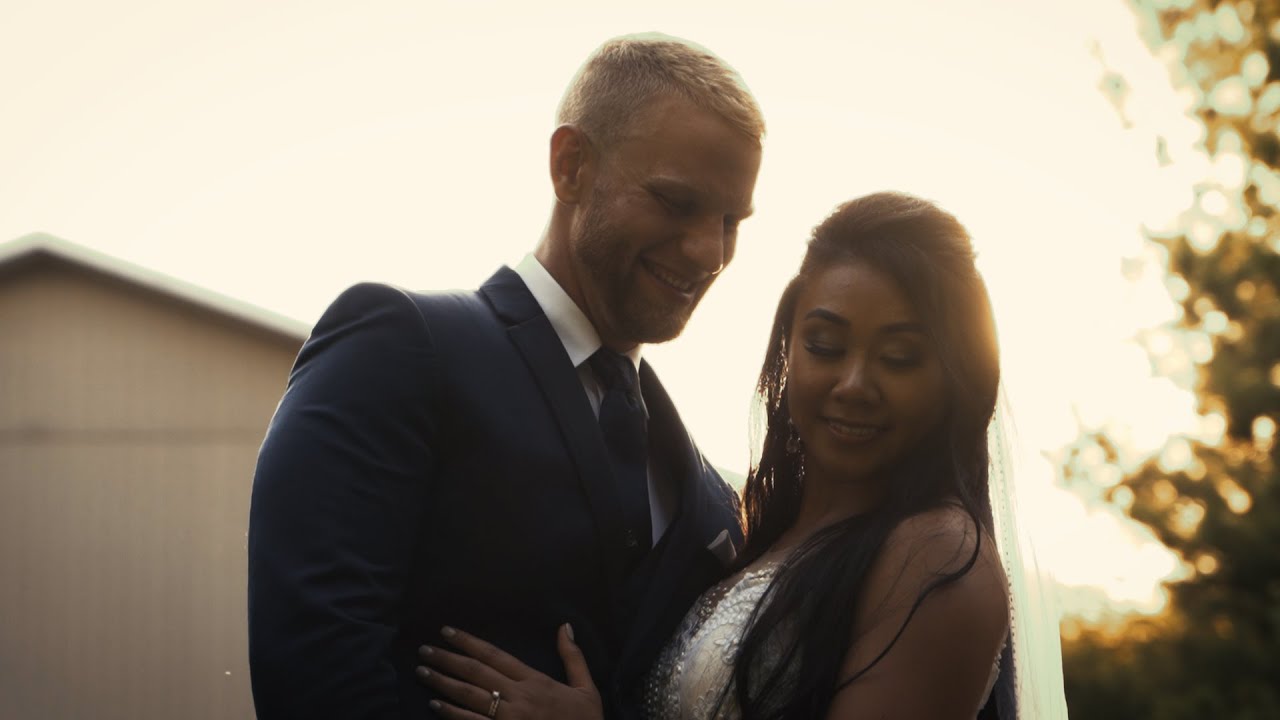 Amanda + Zach | Wedding Highlight | Bella Sala in Iowa City, Iowa