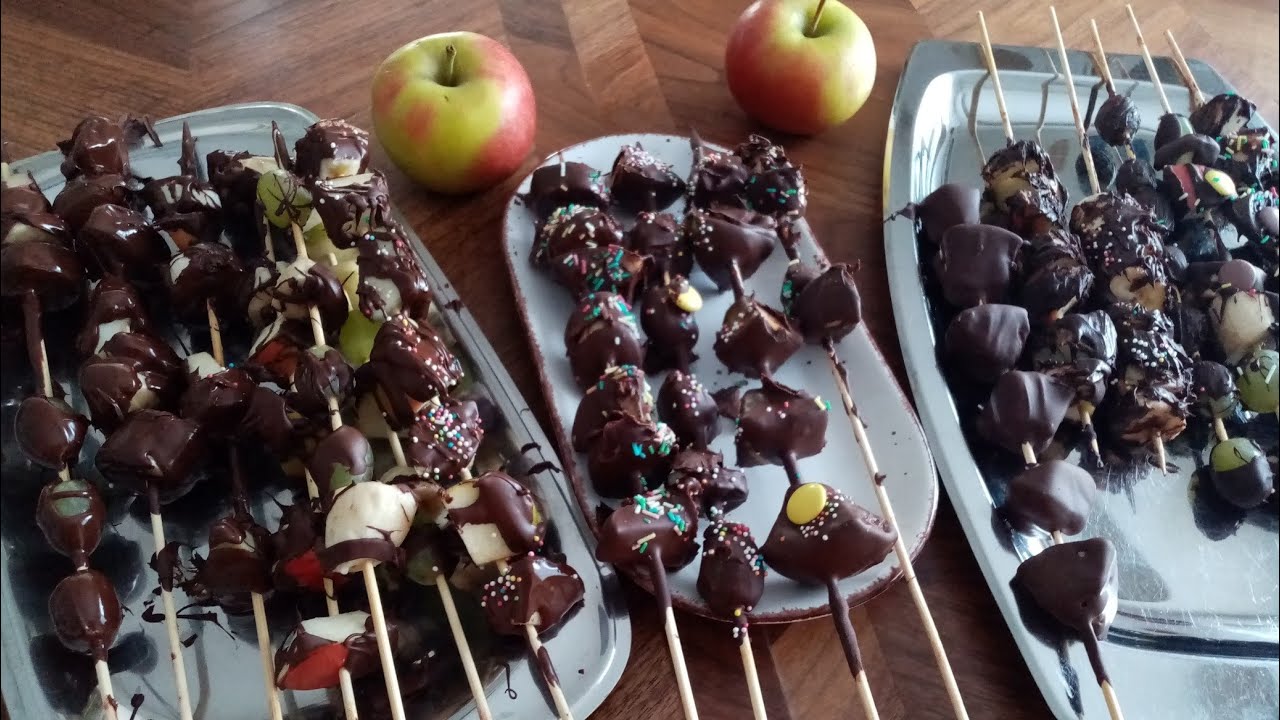 Schokofrüchte am Spieß || Sate Buah Coklat 😋, Made by Kids ️. Sehr ... Schokofrüchte am Spieß || Sate Buah Coklat 😋, Made by Kids ️. Sehr ...