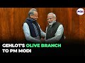 After Pilot&#39;s Jibe, Ashok Gehlot Shares Stage With PM Modi: &#39;No Enemity In Democracy&#39;
