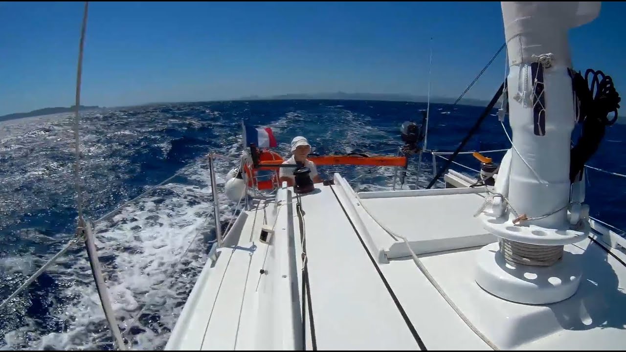 2017 - Ep.2  PREMIERE NAVIGATION ESTIVALE - HYERES PORT CROS CAVALAIRE