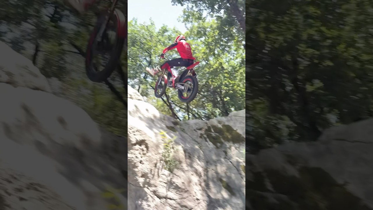 The sections turn into a stage when Jaime Busto rolls in on the TXT GP 300. 🫡🔥