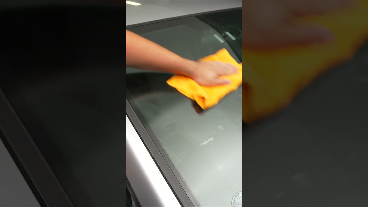 Keep your glass clean and the squeegee in the bin with 