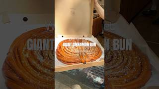 GIANT CINNAMON BUN in London #shortsvideo