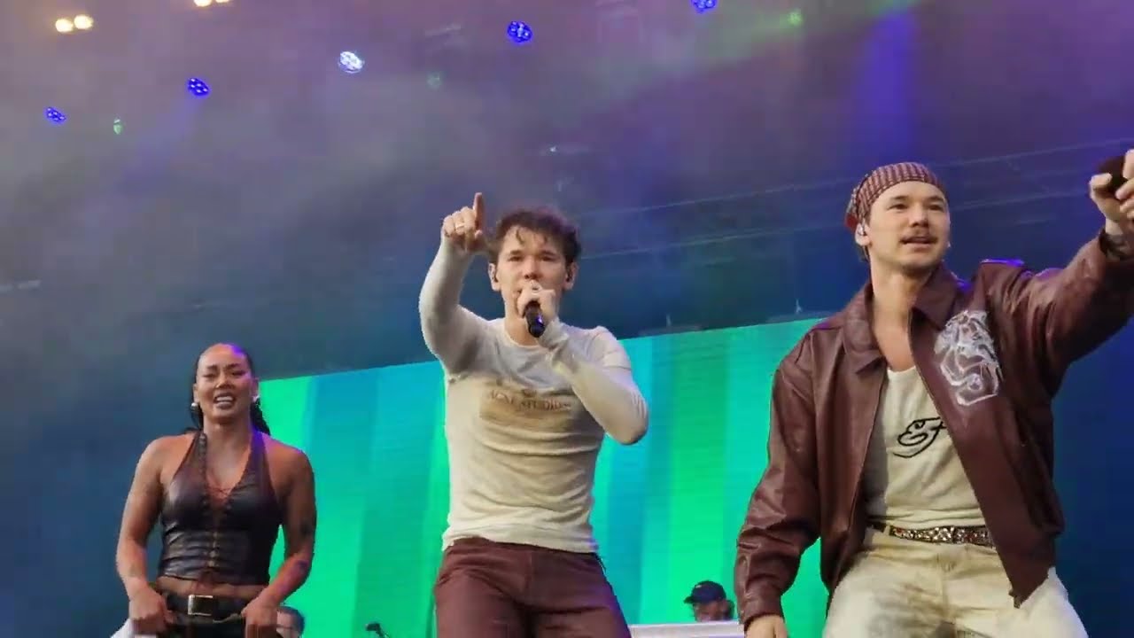 Marcus & Martinus - Gimme Your Love (Fed Fredag, Aarhus, 06.06.2025)