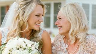 Wedding Outfit Guide: What Color Dress Should the Mother of the Bride Wear