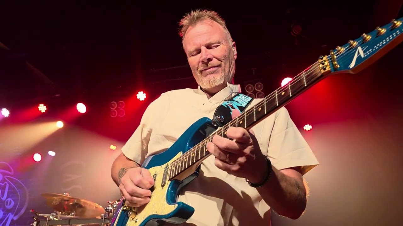 Akta dej vad du är min med Brogrens på Lavvotunet Dokka Camping Dansnytt Jan Tore Eriksen