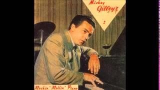 Watch Mickey Gilley Little Egypt video