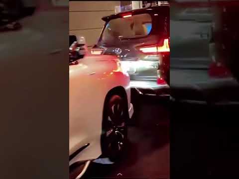 لو ثمنك بماء عيوني بشتريك