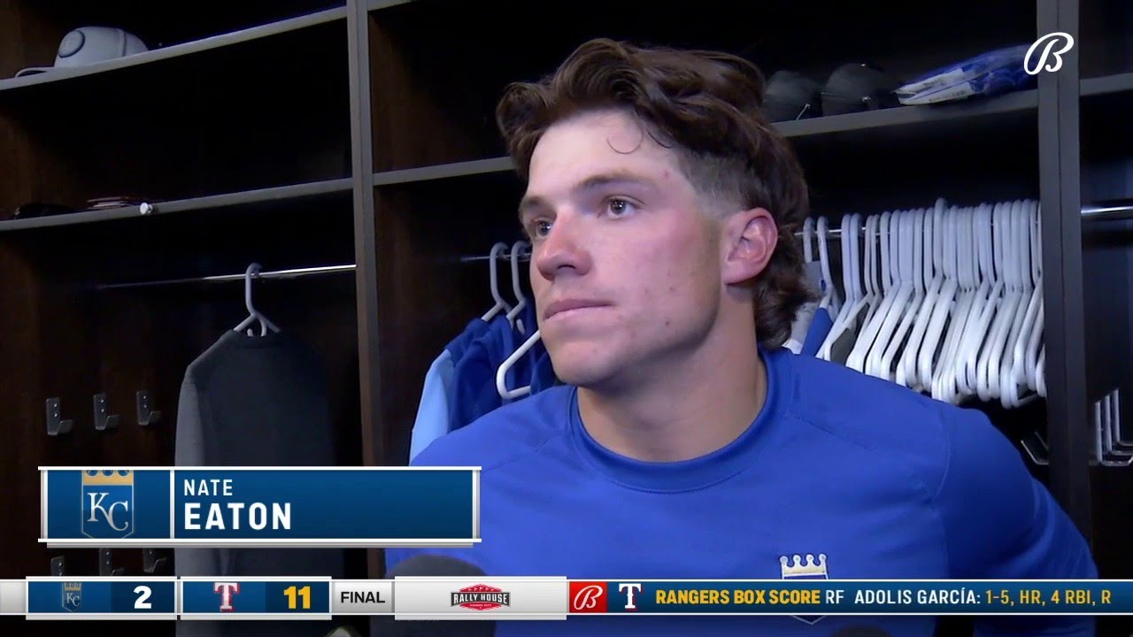 Eaton 'Felt great' throwing off mound in scoreless inning vs. Texas