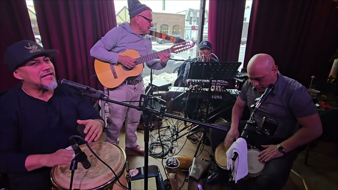 Rumba en el Patio  - Vamonos Pal Monte 