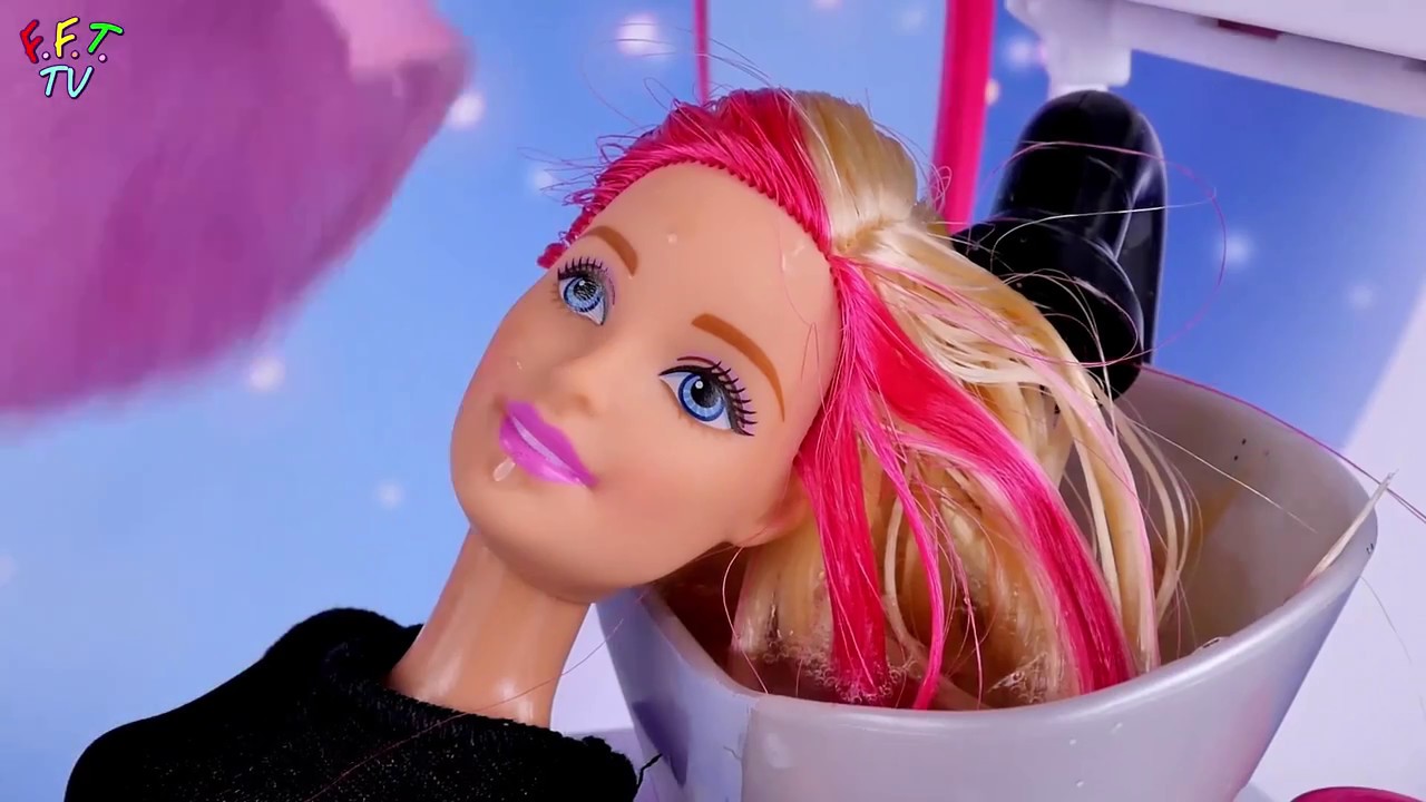 Marivobox #4 * BARBIE SPARKLE SALON - GLITTER HAIR * Unboxing with dolls Hairdresser