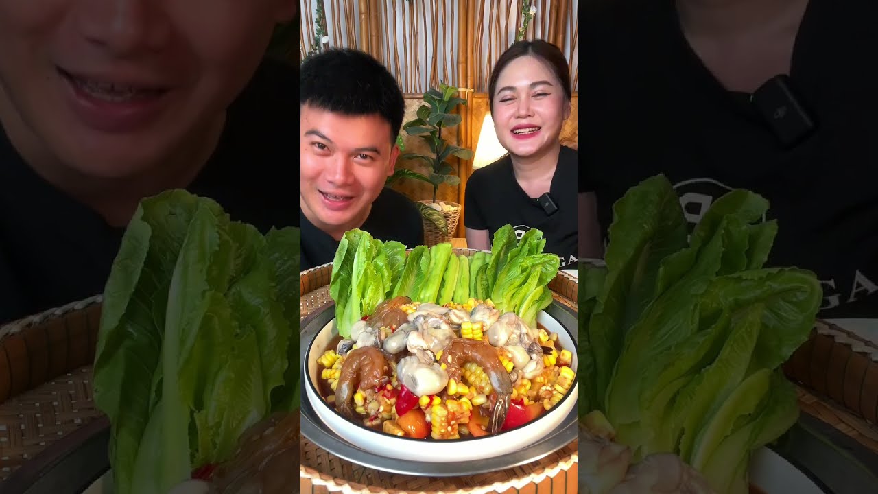 น้องชายมาเล่นนำ ตำข้าวโพดกุ้งดอง โปะด้วยหอยนางรม แซ่บๆแกล้มมะระจีนกรอบๆ ตำยังไงได้สีนัวแบบนี้