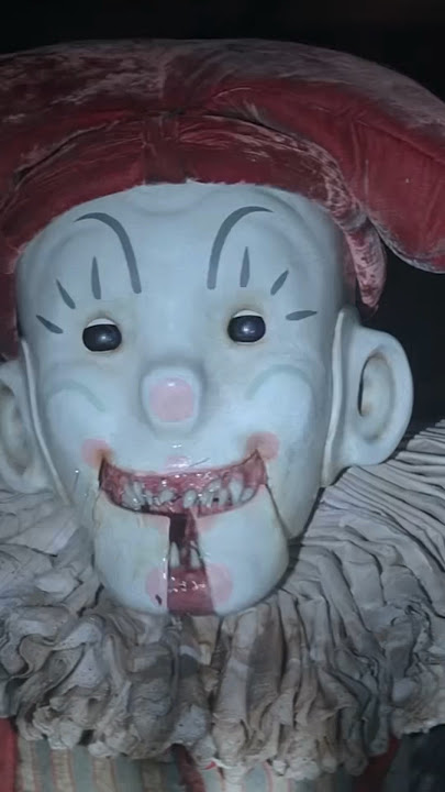 🎵 You better watch out, you better not cry 🎵 | 🎬 Krampus (2015)