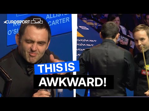 A BIZARRE Moment as Ronnie O'Sullivan Shoulder Barges Ali Carter | Eurosport Snooker