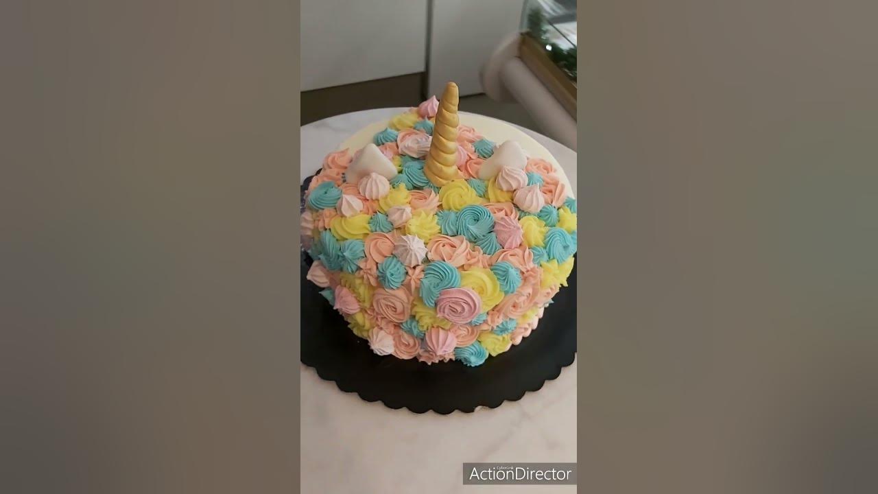 Torta di Compleanno Unicorno Fatto in Casa/Homemade Unicorn Cake/Tort de  Unicorn de casă 